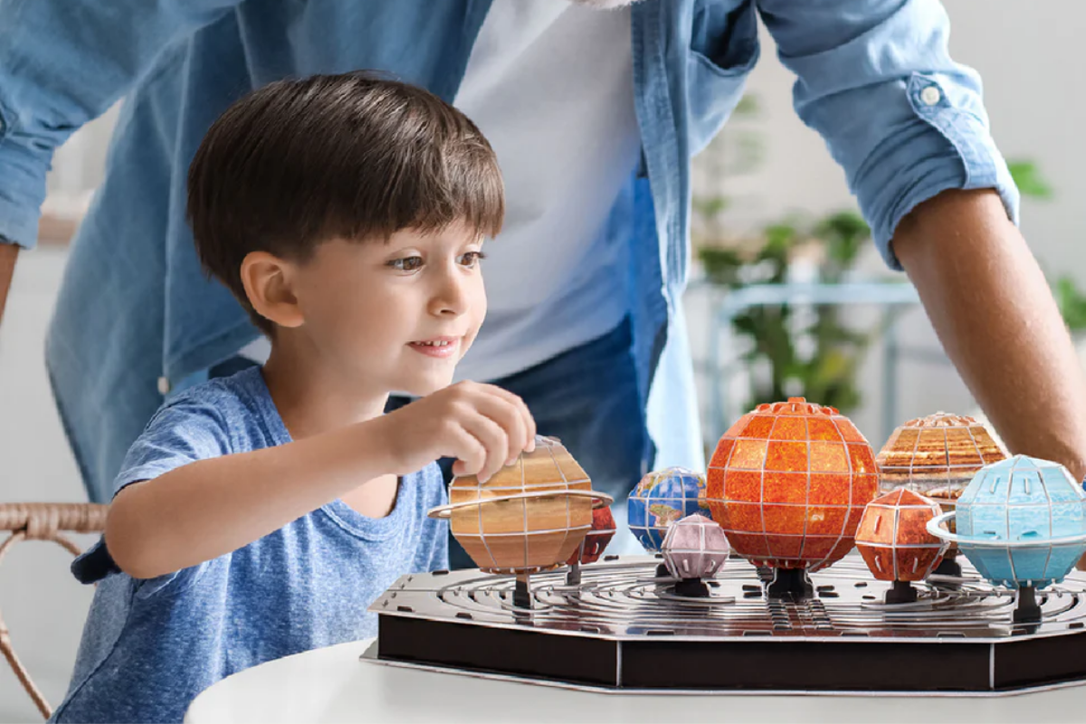 bo-mo-hinh-kham-pha-he-mat-troi-nat-geo-steam