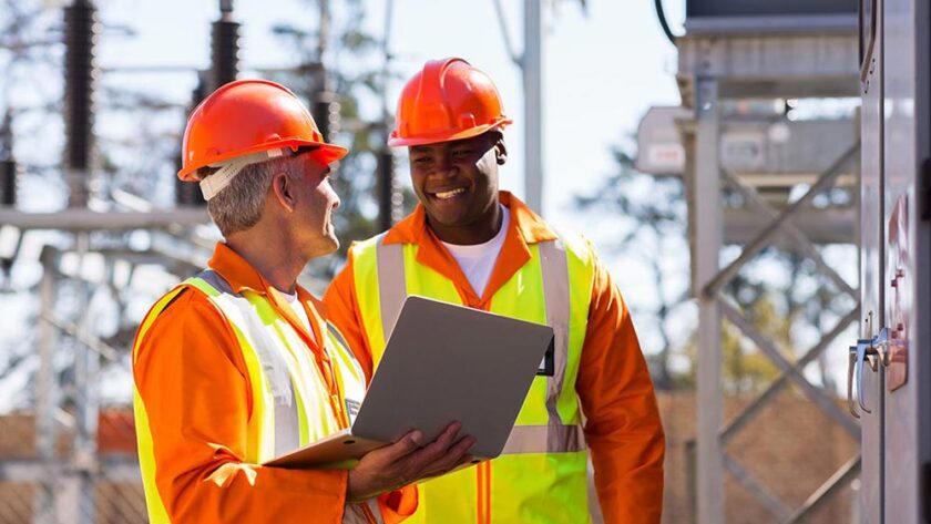 Mũ bảo hộ tiêu chuẩn 2026 giá bao nhiêu ?